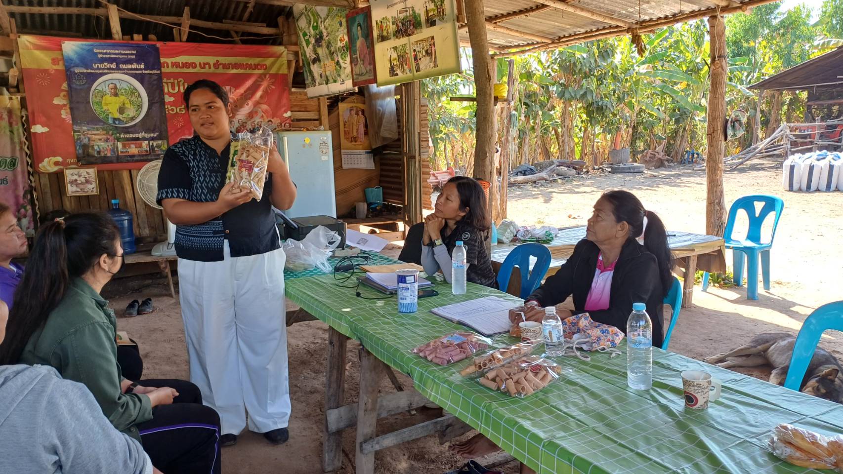 GROWTH TEAM BURIRAM PLUS : CDD Khaen Dong จังหวัดบุรีรัมย์ - พช.แคนดง ประชุมคณะทำงานขับเคลื่อนกองทุนพัฒนาบทบาทสตรีตำบลดงพลอง ครั้งที่ 1/2569 ณ ศูนย์เรียนรู้ฯ โคกหนองนาอนุลาวัลธ์ หมู่ที่ 12 ตำบลดงพลอง