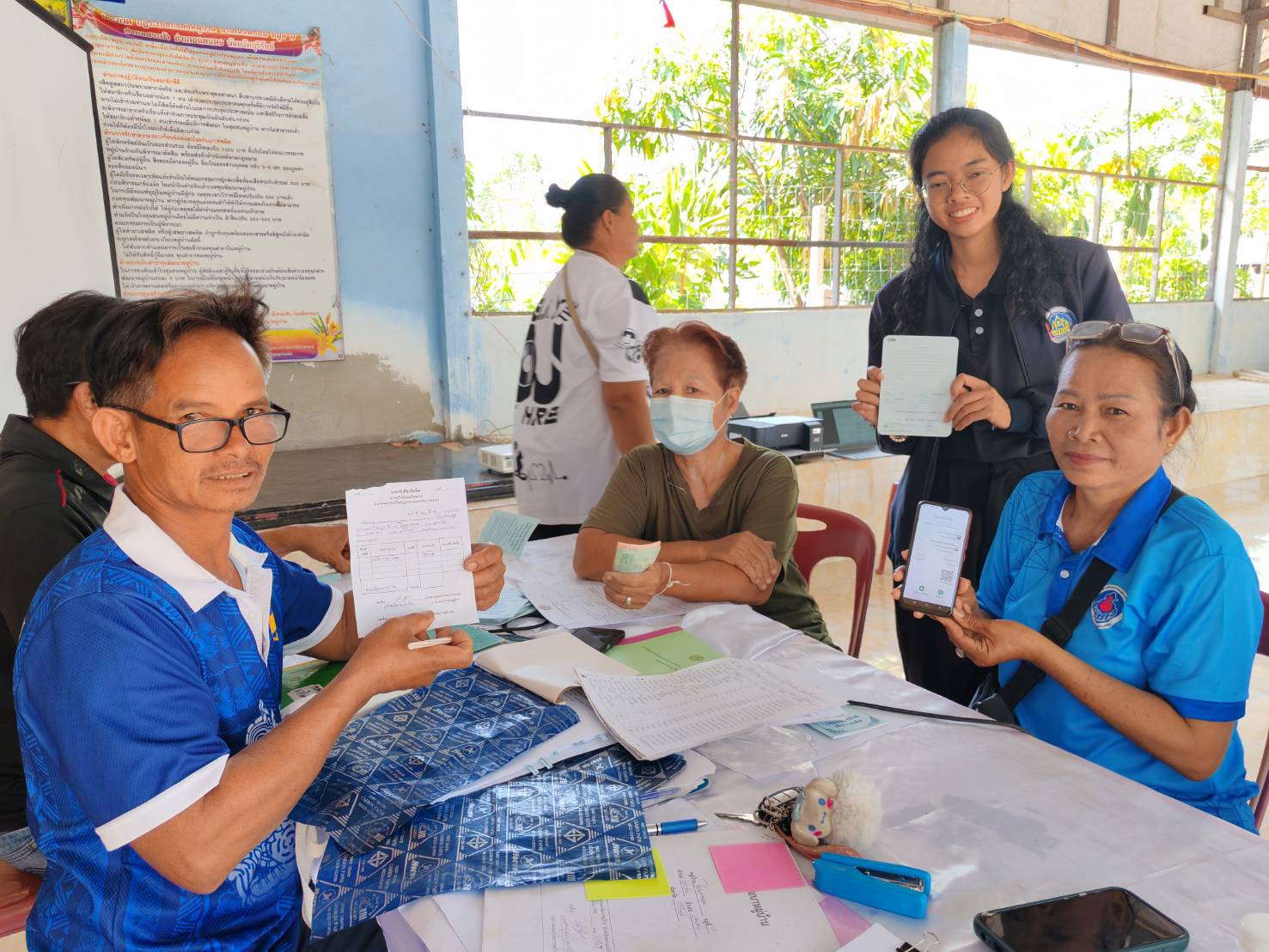 📢CDD Khaen Dong : GROWTH TEAM Khaen Dong จังหวัดบุรีรัมย์ - พช.แคนดงลงพื้นที่ติดตามกองทุน กข.คจ. บ้านโนนพยอม ม.9 ต.สระบัว อ.แคนดง จ.บุรีรัมย์ มุ่งสร้างวินัยการเงินและบริหารจัดการทุนชุมชนเพื่อขจัดความยากจนอย่างยั่งยืน